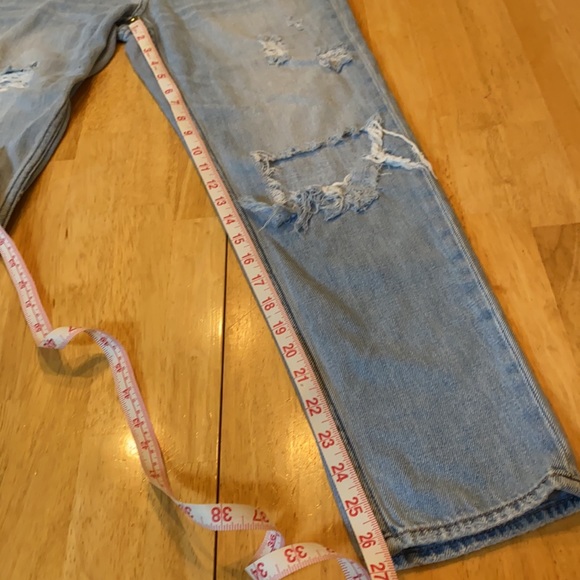 Abercrombie & Fitch Distressed Button Fly Light wash Women’s Jeans Size 26 - Picture 9 of 12